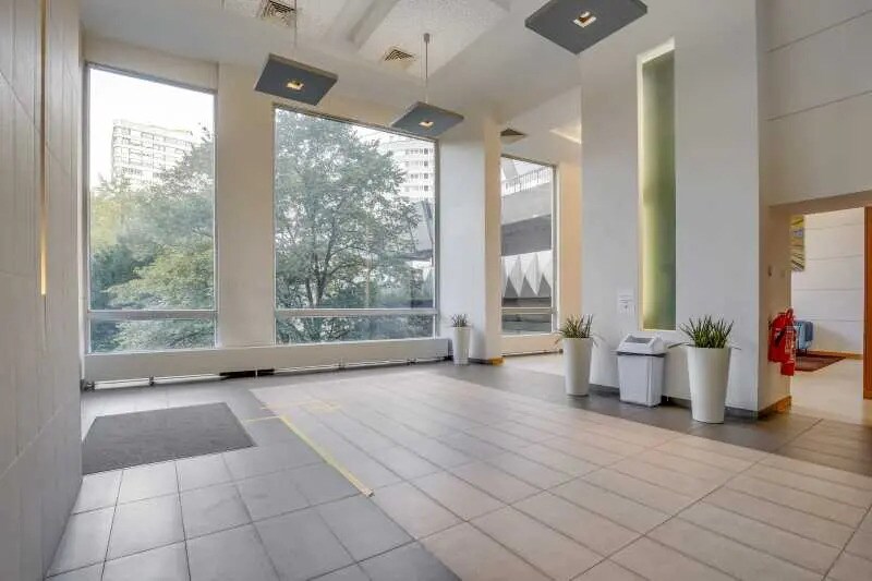 Office in Courbevoie for lease Building Photo- Image 1 of 6