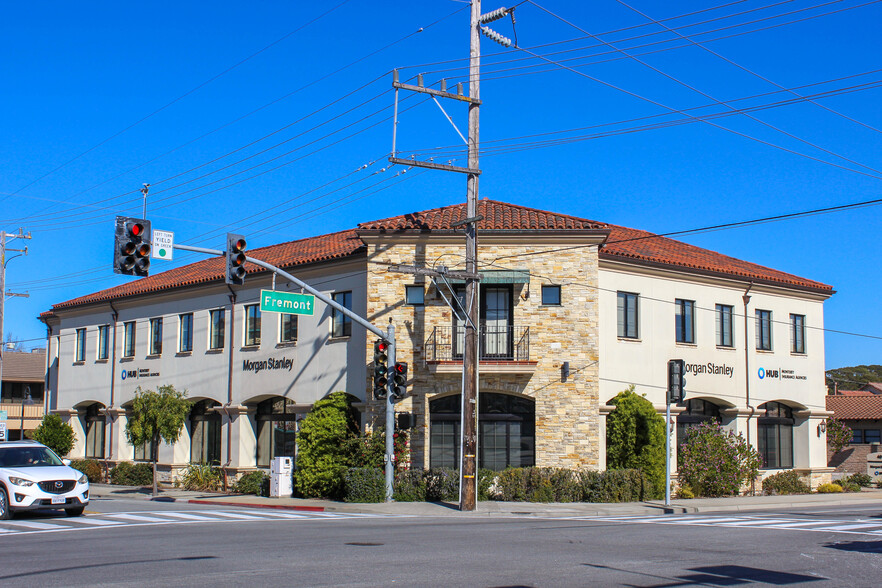 401 Fremont St, Monterey, CA à vendre - Photo du bâtiment - Image 1 de 1