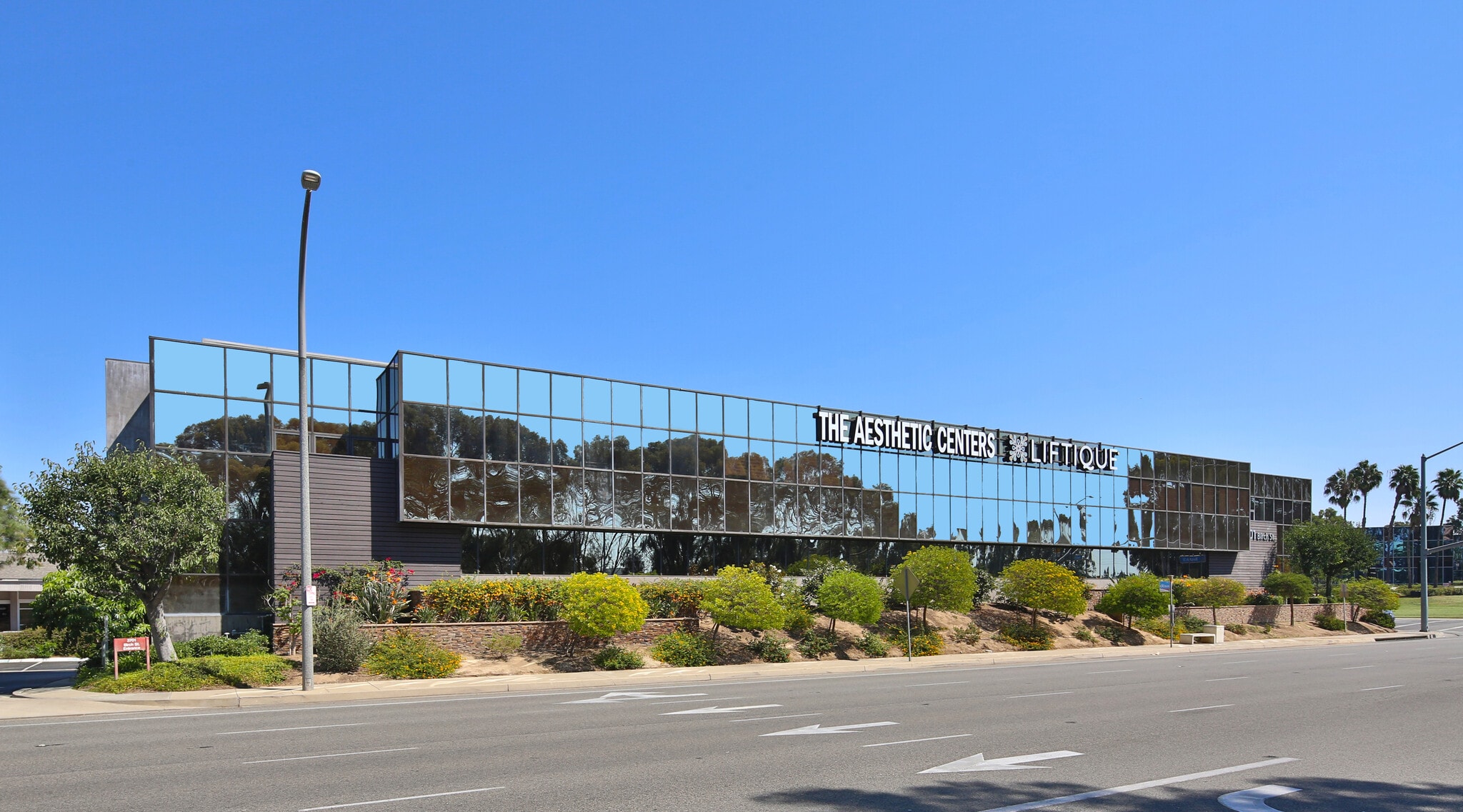 3701 Birch St, Newport Beach, CA for lease Primary Photo- Image 1 of 28