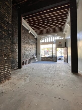 Plus de détails pour 3176-3188 W 8th St, Los Angeles, CA - Commerce de détail à louer