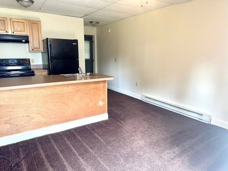 250 E Water St, Slippery Rock, PA for sale - Building Photo - Image 2 of 73