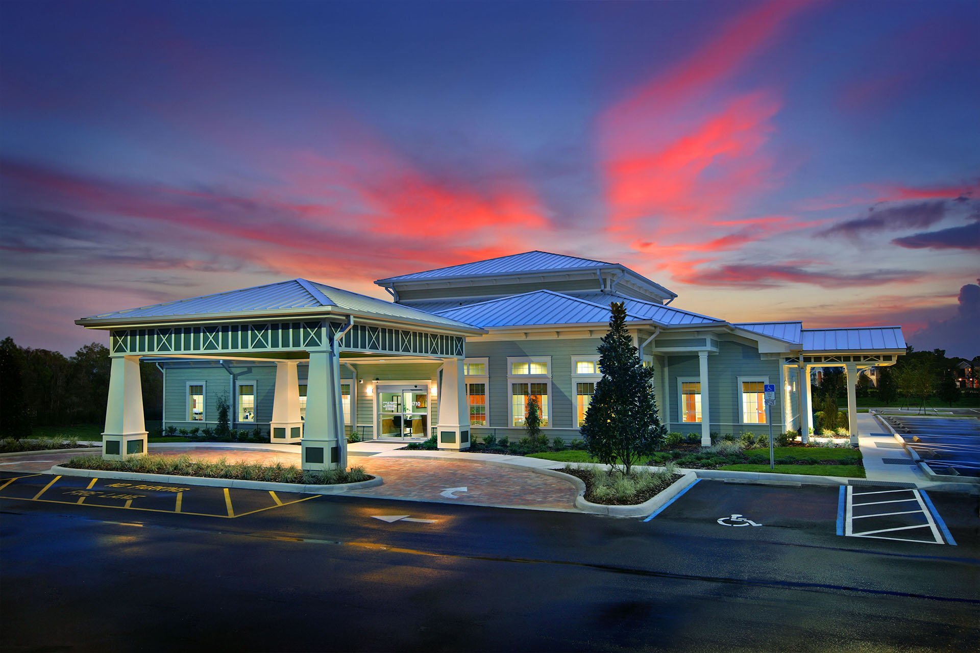 3710 Lake Center Dr, Mount Dora, FL à louer Photo du bâtiment- Image 1 de 7