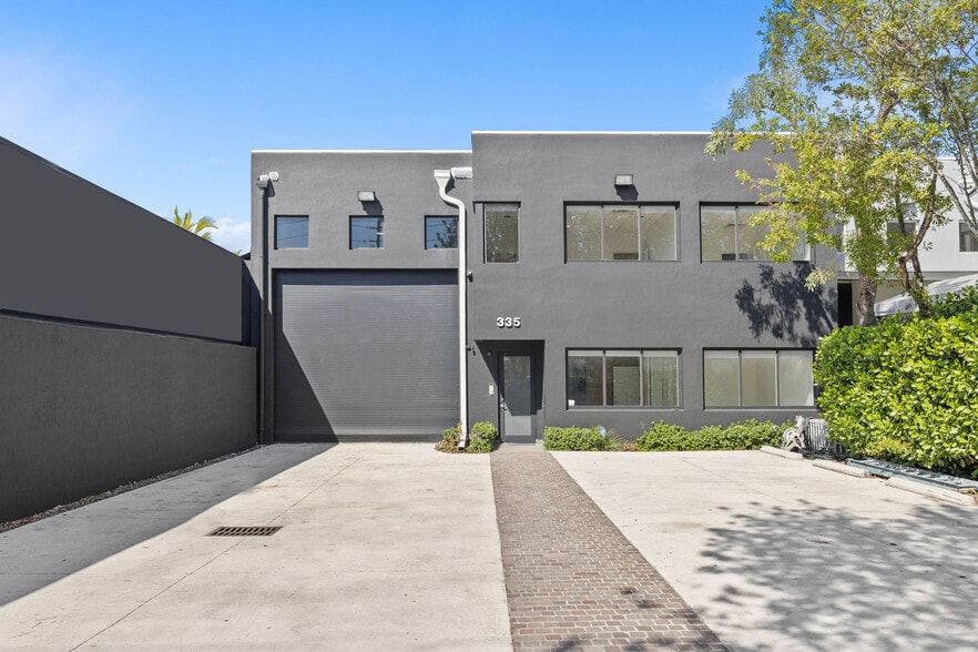 335 Ne 61st St, Miami, FL for lease - Primary Photo - Image 1 of 18