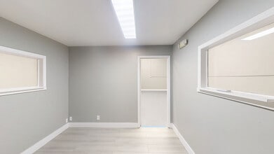 5401 NW 102nd Ave, Sunrise, FL for lease Matterport 3D Scan- Image 1 of 3