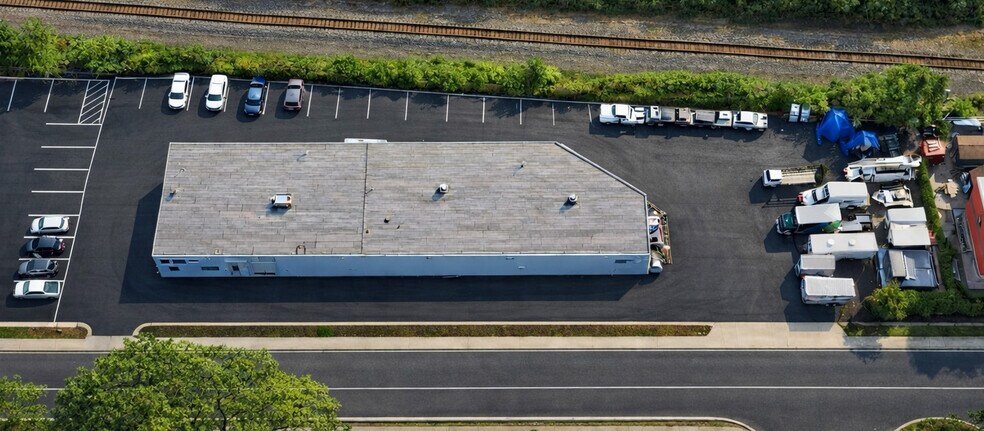 88 Tyler Pl, South Plainfield, NJ à vendre - Photo du bâtiment - Image 1 de 19