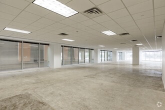 17950 Preston Rd, Dallas, TX à louer Photo intérieure- Image 2 de 3