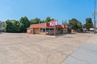 Plus de détails pour 313 W Cameron Ave, Rockdale, TX - Commerce de détail à vendre