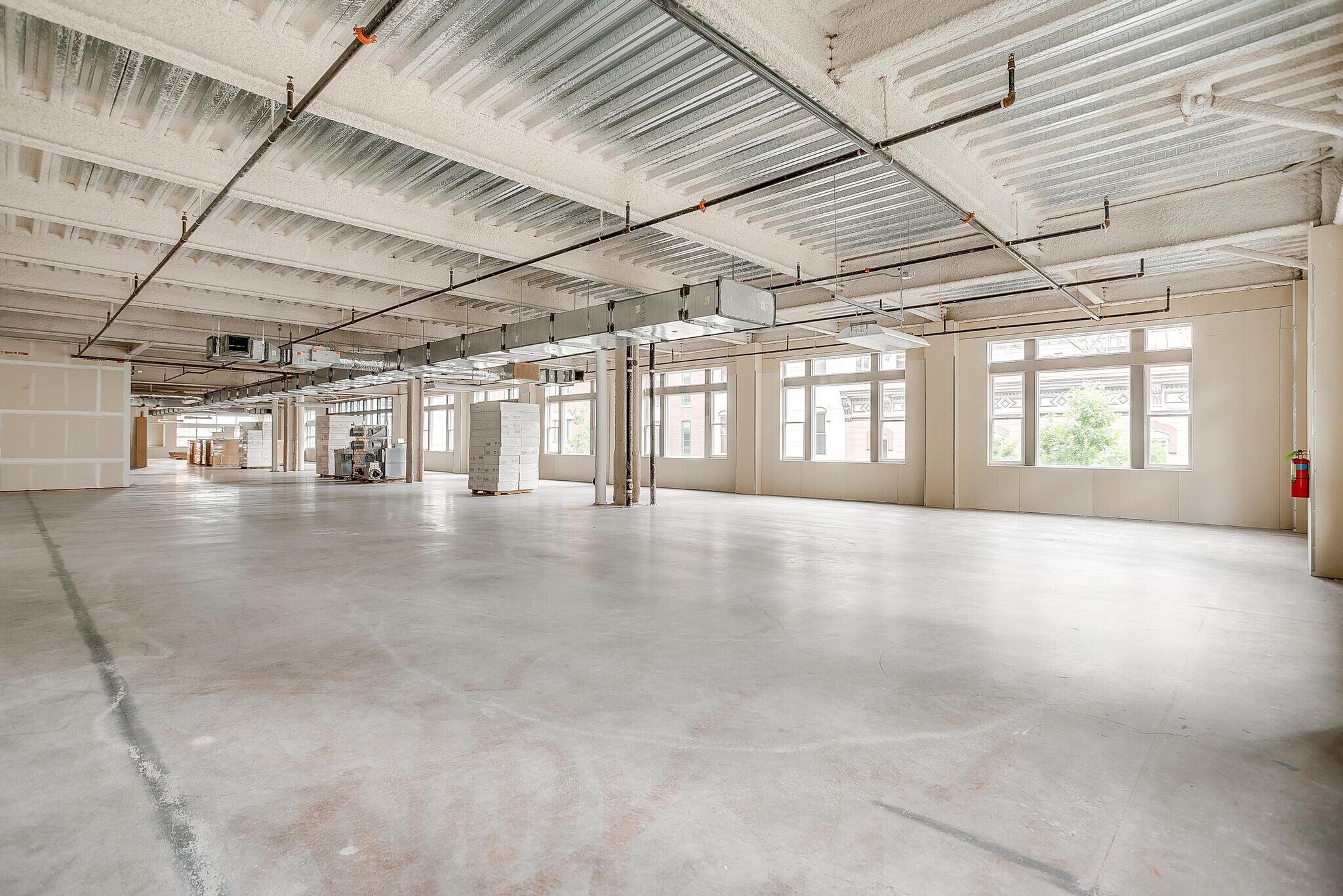 407 Throckmorton St, Fort Worth, TX for lease Building Photo- Image 1 of 4