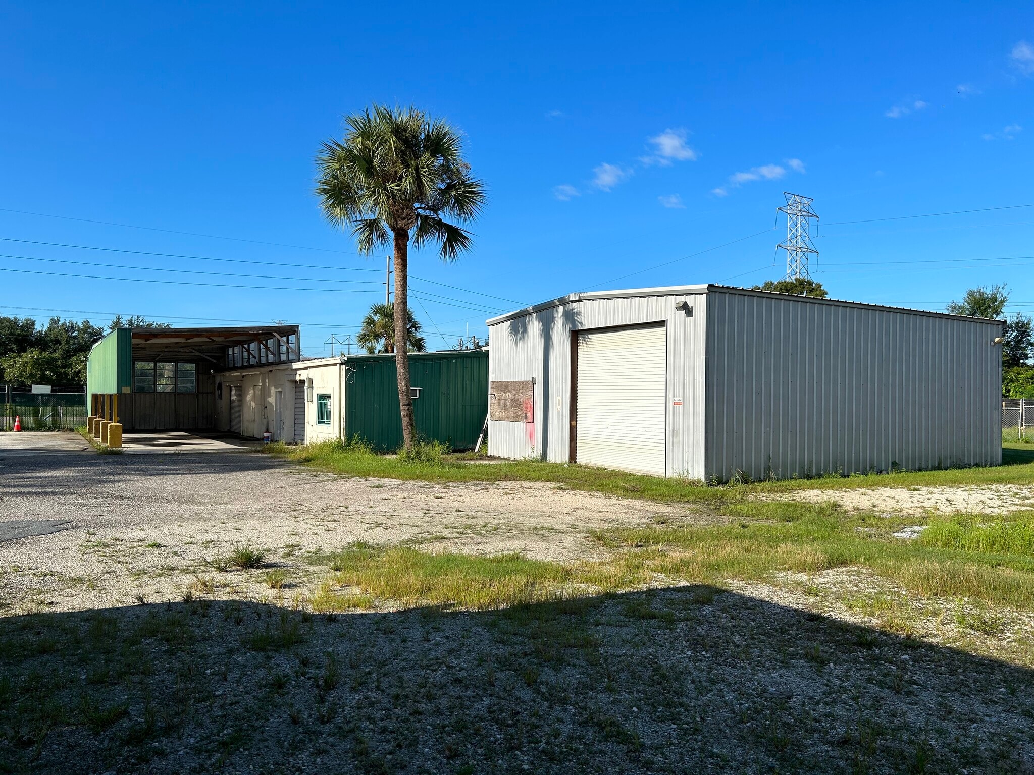 7812 Symmes Rd, Gibsonton, FL à louer Photo du bâtiment- Image 1 de 3