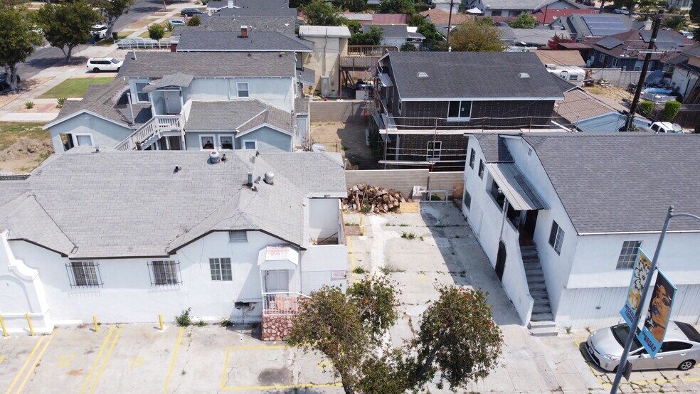 5758 11th Ave, Los Angeles, CA à vendre - Photo du bâtiment - Image 2 de 4