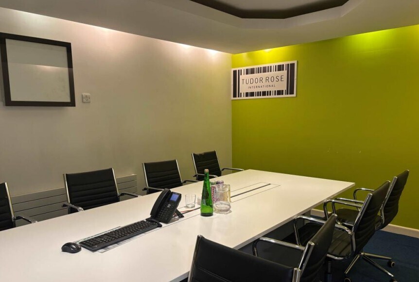 London Rd, Thrupp à louer Photo intérieure- Image 1 de 2