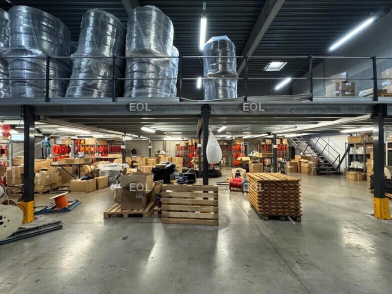 Flex in Bussy-Saint-Georges for lease - Building Photo - Image 2 of 11