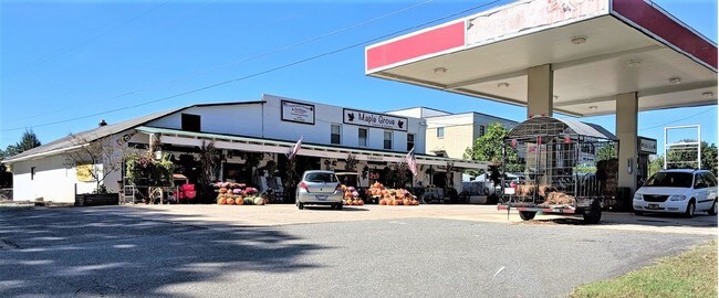Plus de détails pour 1503 N Green St, Morganton, NC - Commerce de détail à vendre