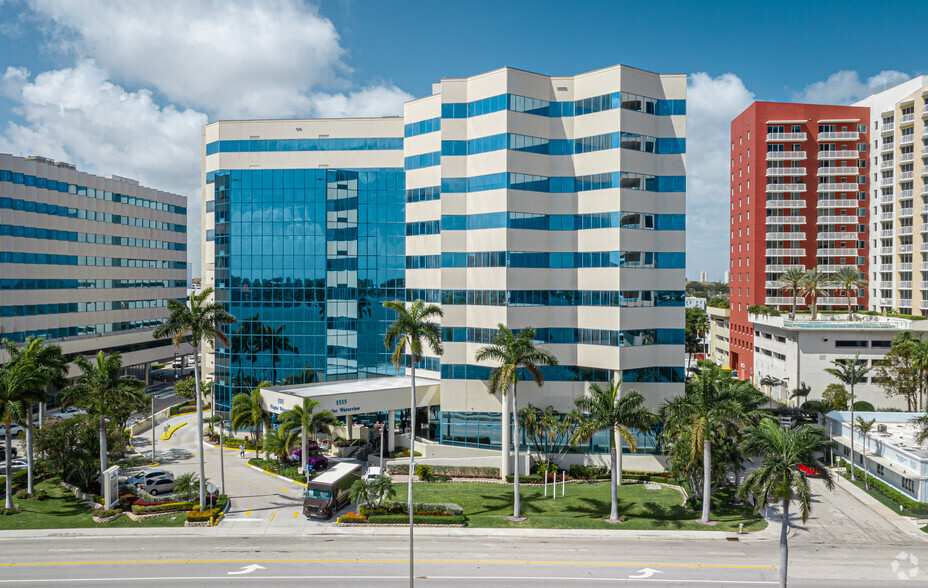 1515 N Flagler Dr, West Palm Beach, FL for lease - Primary Photo - Image 1 of 21