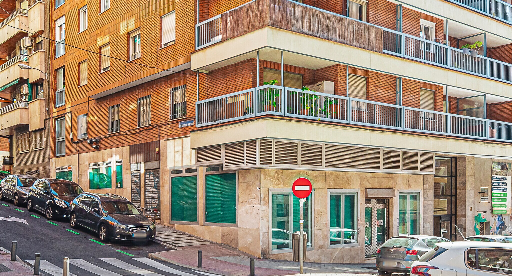 Multifamily in Madrid, Madrid for sale Interior Photo- Image 1 of 2