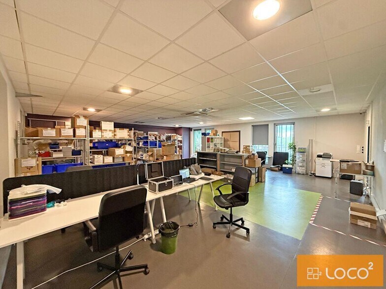 17 Rue Du Cassé, Saint-Jean for sale - Interior Photo - Image 2 of 3