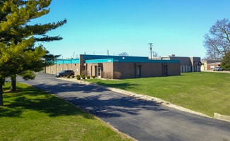 Plus de détails pour 2450 Production Dr, Indianapolis, IN - Industriel à vendre