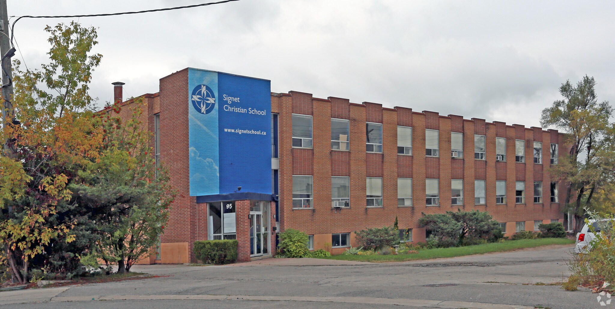 95 Jonesville Cres, Toronto, ON for sale Primary Photo- Image 1 of 1