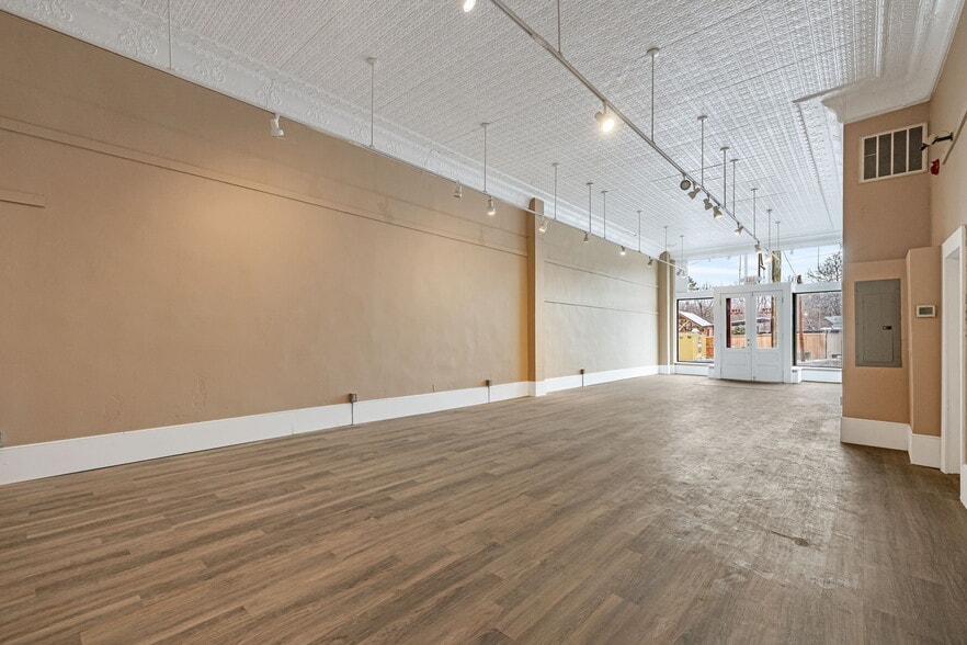 24 #3 South Andrews Ave, Hot Springs, NC for sale - Building Photo - Image 3 of 30