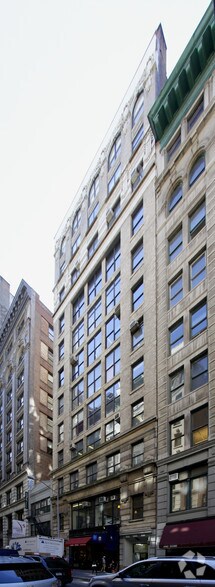 6-8 W 18th St, New York, NY à louer - Photo du bâtiment - Image 3 de 6