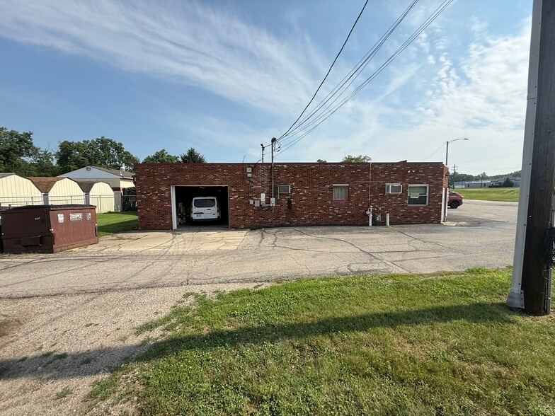 1003 N Main St, Miamisburg, OH for sale - Building Photo - Image 3 of 8