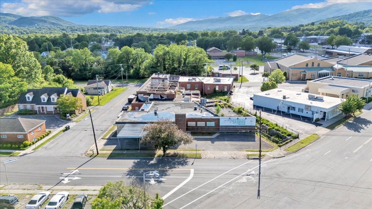231 S Colorado St, Salem, VA for sale Building Photo- Image 1 of 54