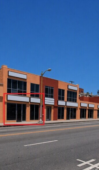 4161 Beverly Blvd, Los Angeles, CA à louer - Photo principale - Image 1 de 18