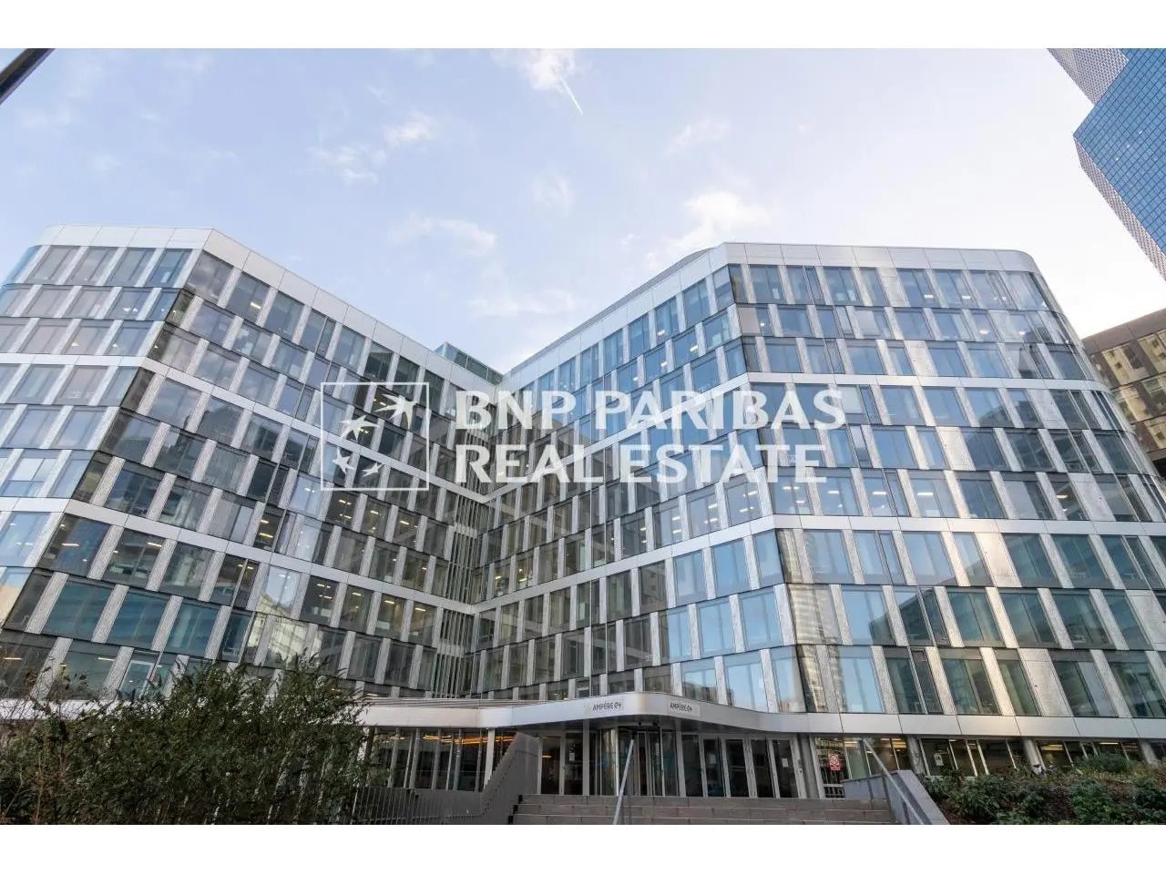 Office in Courbevoie for lease Building Photo- Image 1 of 18