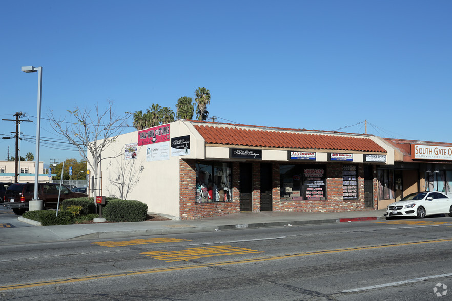 3321-3325 Tweedy Blvd, South Gate, CA for lease - Primary Photo - Image 1 of 5