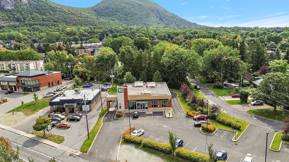 280 Boul Sir-Wilfrid-Laurier, Mont-saint-hilaire, QC for lease - Building Photo - Image 3 of 7