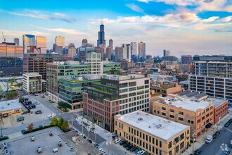 318 N Carpenter St, Chicago, IL - AÉRIEN  Vue de la carte