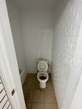 801-811 W 181st St, New York, NY for lease Interior Photo- Image 1 of 5