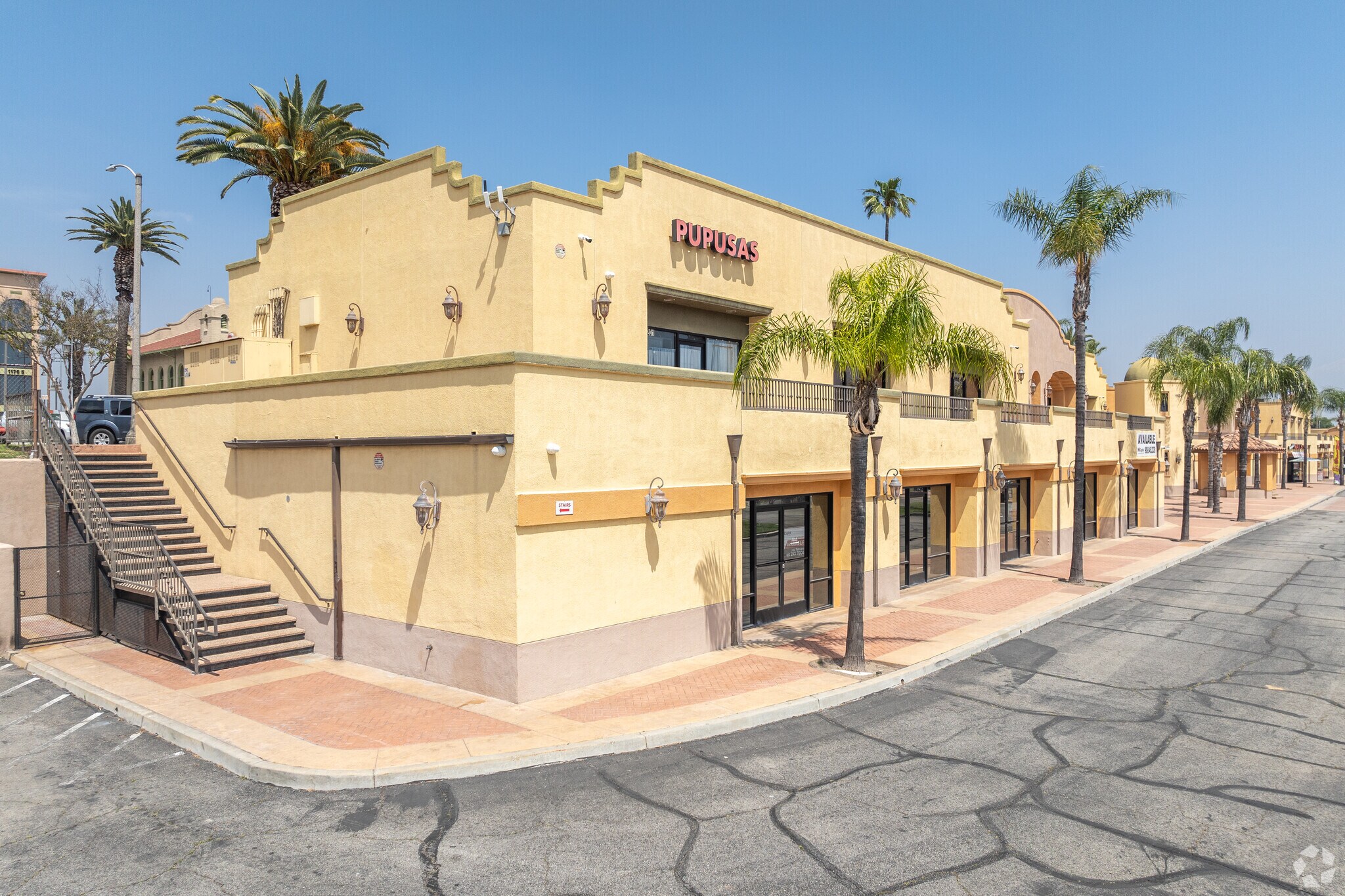 1184 W 2nd St, San Bernardino, CA à vendre Photo principale- Image 1 de 8