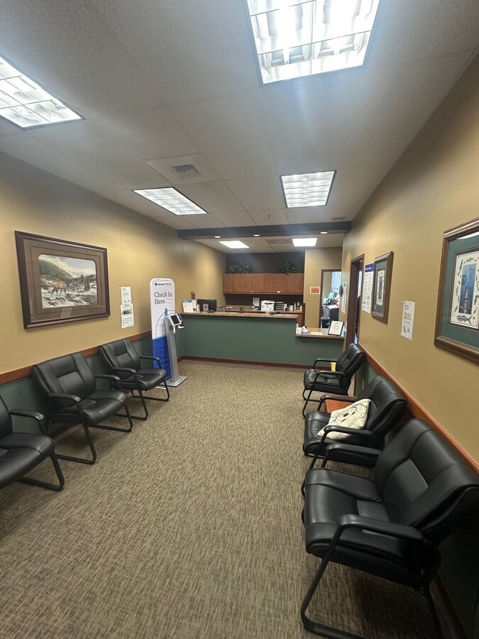 980 W Ironwood Dr, Coeur d'Alene, ID 83814 - Unit 103 -  - Interior Photo - Image 1 of 3