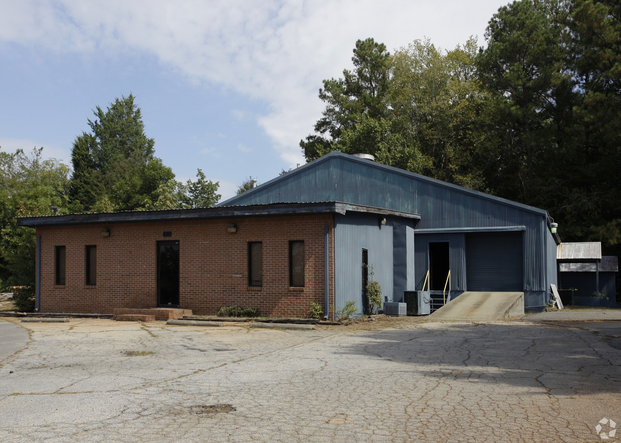 606 S Tennessee St, Cartersville, GA for lease Primary Photo- Image 1 of 4