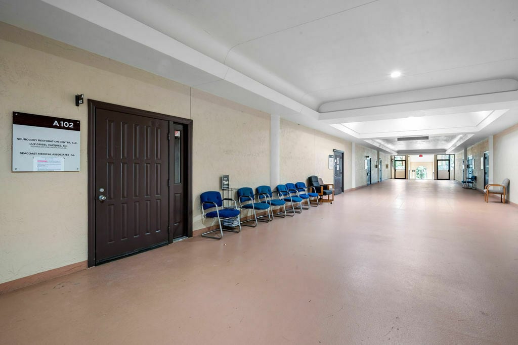 1801 SE Hillmoor Dr, Port Saint Lucie, FL for lease Interior Photo- Image 1 of 14