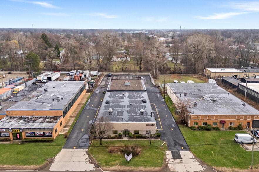 12700 Inkster Rd, Redford Township, MI for sale - Building Photo - Image 3 of 10