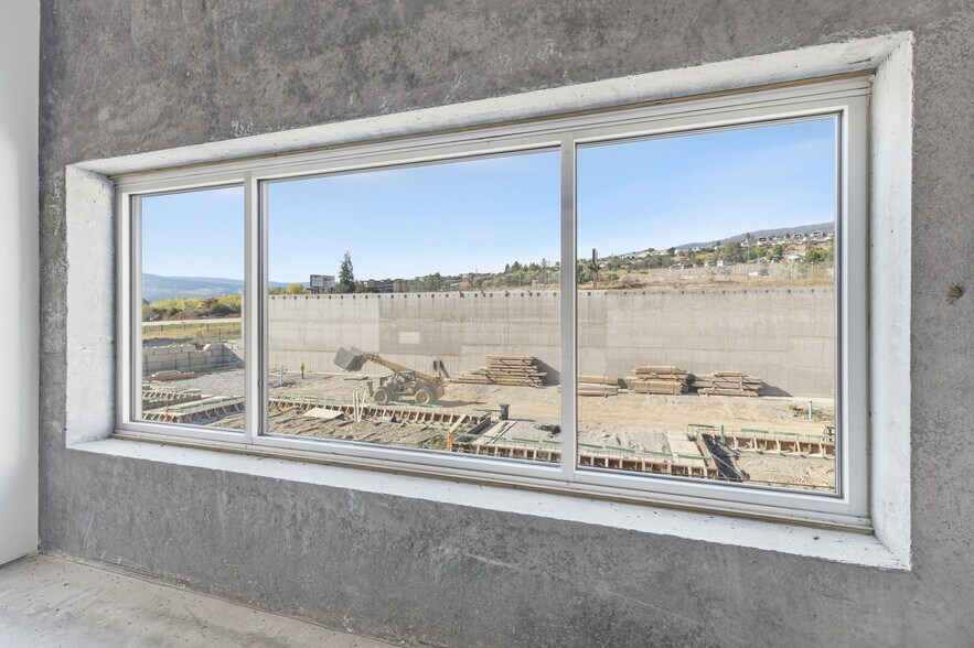 3310 Carrington Rd, West Kelowna, BC à vendre - Photo du bâtiment - Image 3 de 13