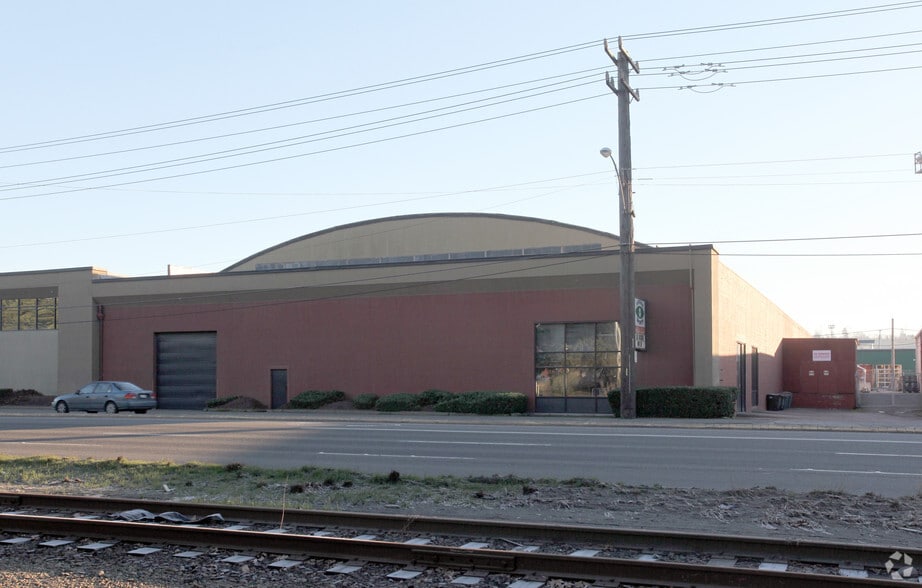 4634-4636 E Marginal Way S, Seattle, WA for sale - Primary Photo - Image 1 of 15