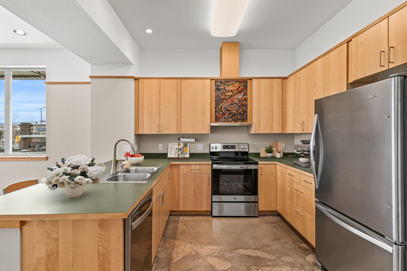 2205 Ashland St, Ashland, OR 97520 - Unité 210 - - Photo intérieure - Image 2 of 23