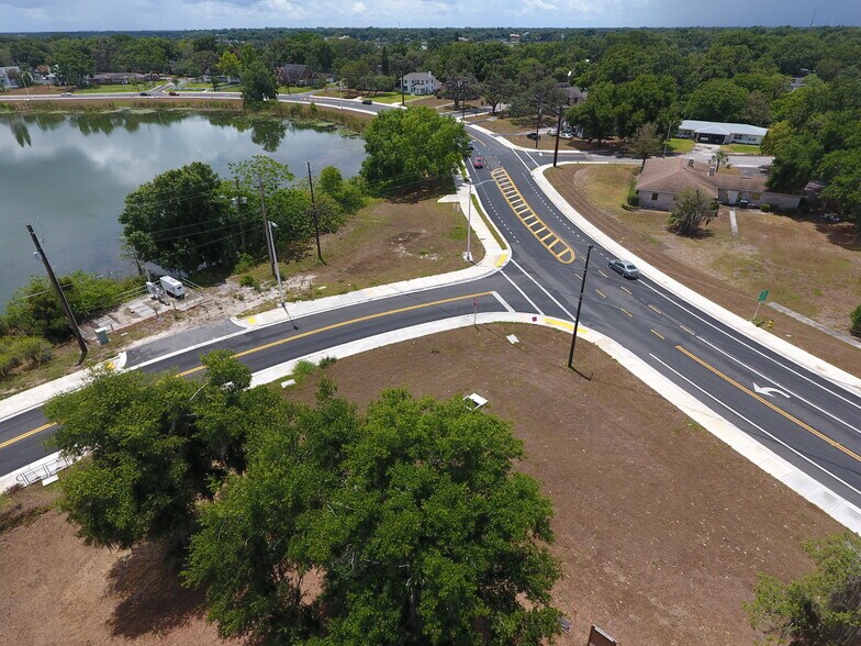 E Central Ave, Winter Haven, FL à vendre - Aérien - Image 2 de 11