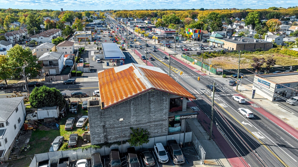 2120 Hylan Blvd, Staten Island, NY for lease - Building Photo - Image 2 of 17