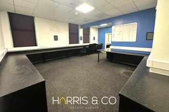 164-166 Dock St, Fleetwood for lease Building Photo- Image 2 of 4