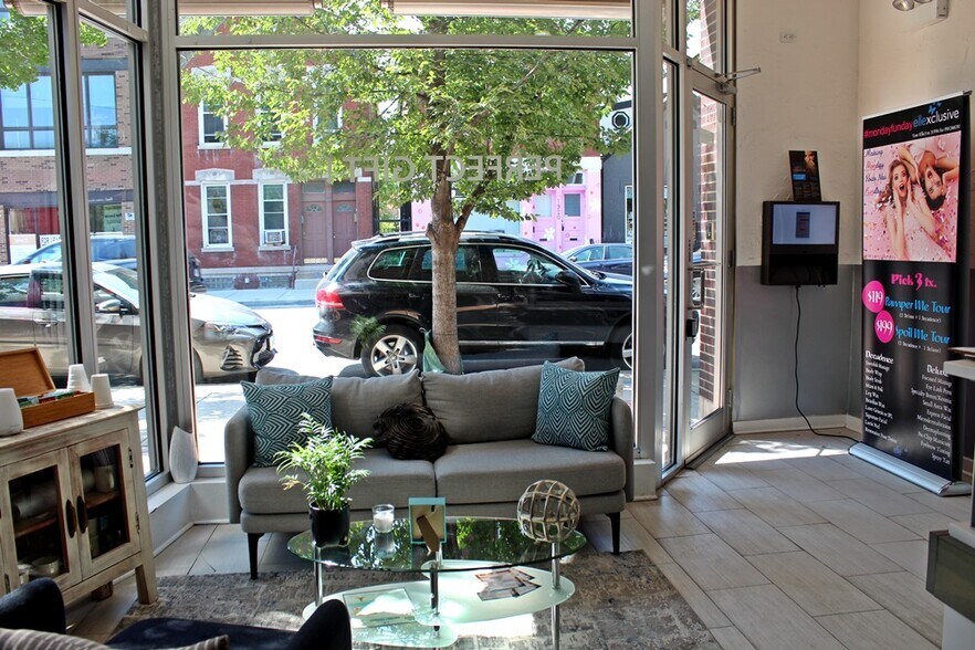 1915-1917 N Damen Ave, Chicago, IL à vendre - Photo du bâtiment - Image 3 de 42