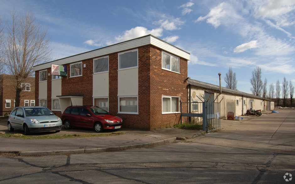 Tyler Way, Whitstable for lease - Primary Photo - Image 1 of 2