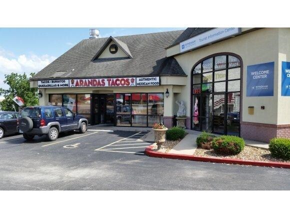 2410 Hwy 76, Branson, MO à louer - Photo du bâtiment - Image 3 de 4