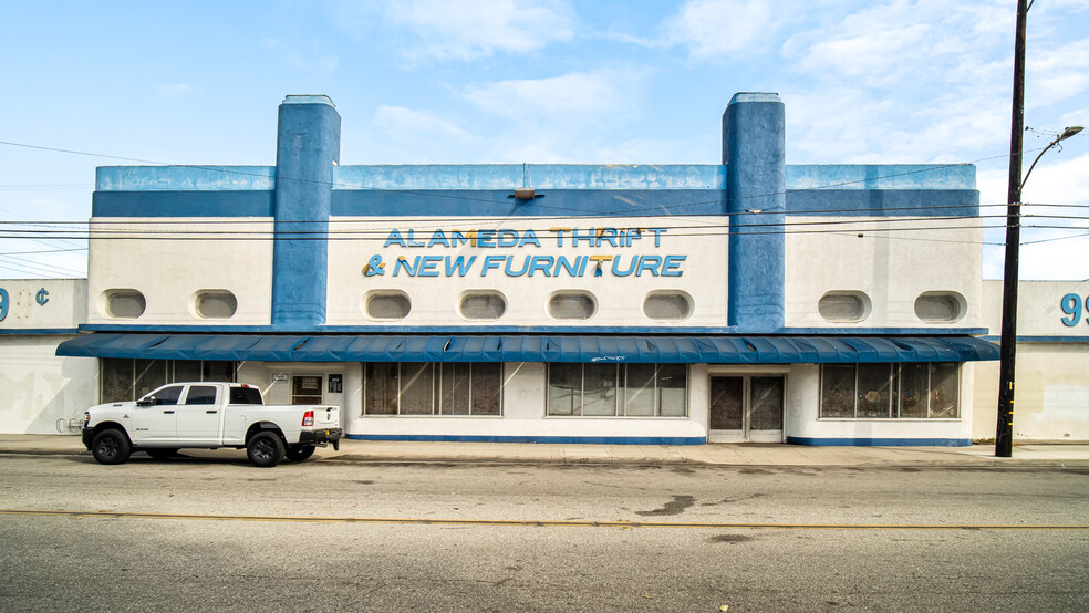 134 Alameda E St, Compton, CA for sale - Primary Photo - Image 1 of 13