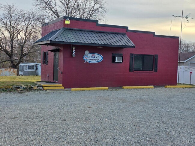 Plus de détails pour 1703 US 50, Lynchburg, OH - Commerce de détail à vendre