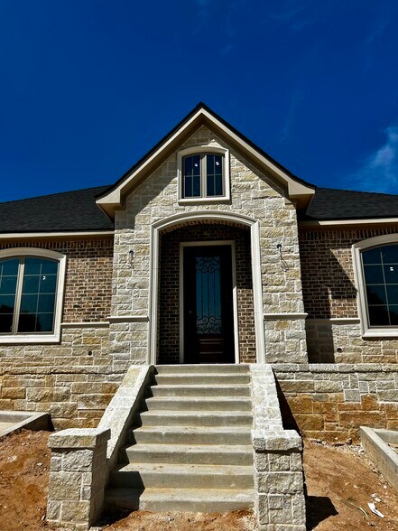 7222 Crosswater, Tyler, TX à louer - Photo du bâtiment - Image 2 de 5