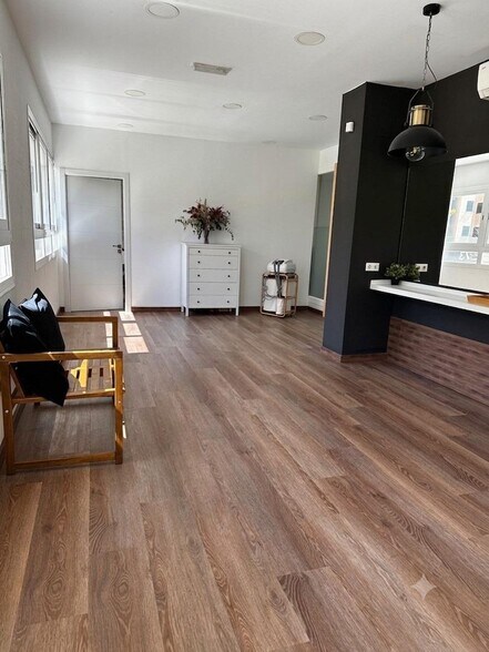 Retail in Madrid, Madrid for lease - Interior Photo - Image 3 of 9